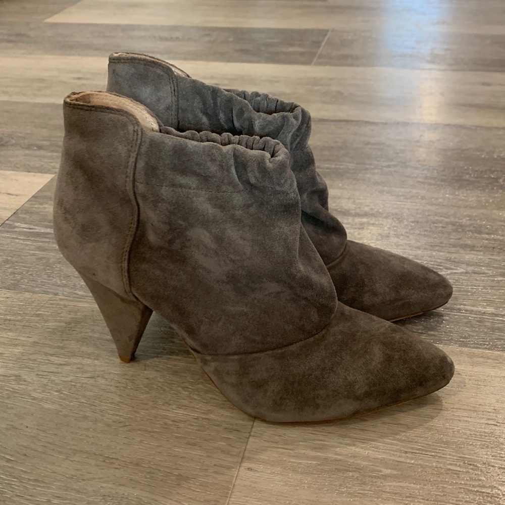 Loeffler Randall gray suede ankle booties women’s 6